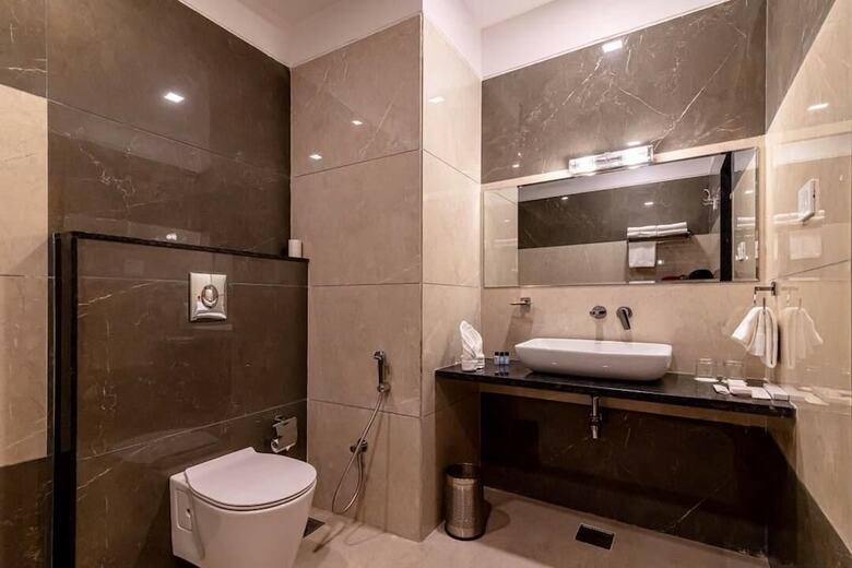 Hotel Savitri Resorts
