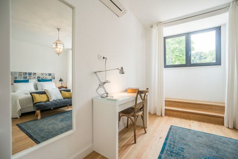 Gulbenkian 2 Bedroom Apartment With Private Garden