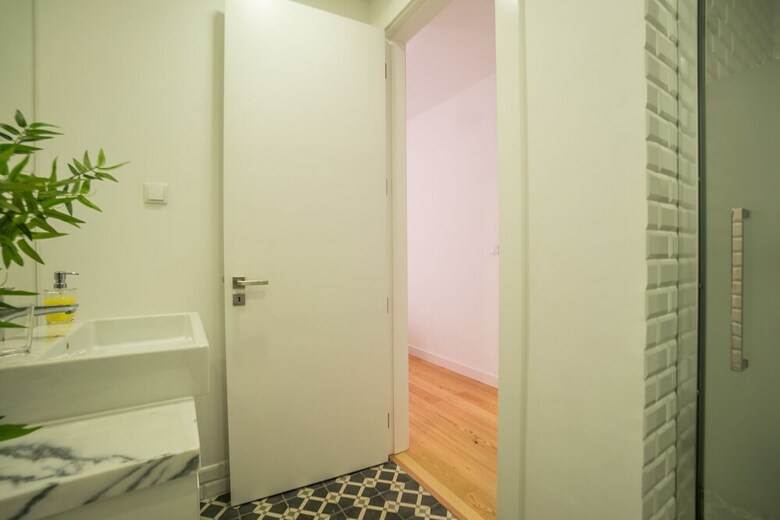 Gulbenkian 2 Bedroom Apartment With Private Garden
