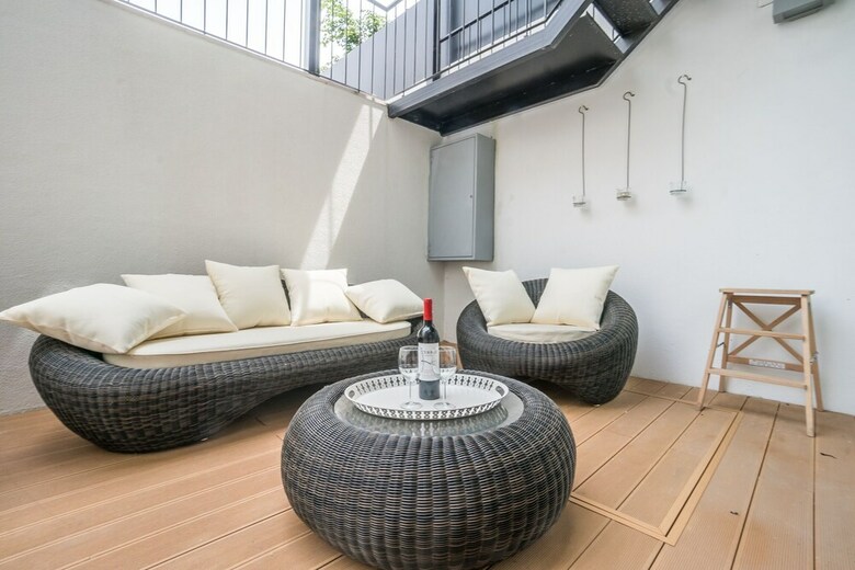 Gulbenkian 2 Bedroom Apartment With Private Garden