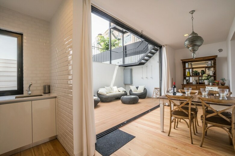 Gulbenkian 2 Bedroom Apartment With Private Garden
