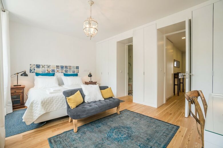 Gulbenkian 2 Bedroom Apartment With Private Garden