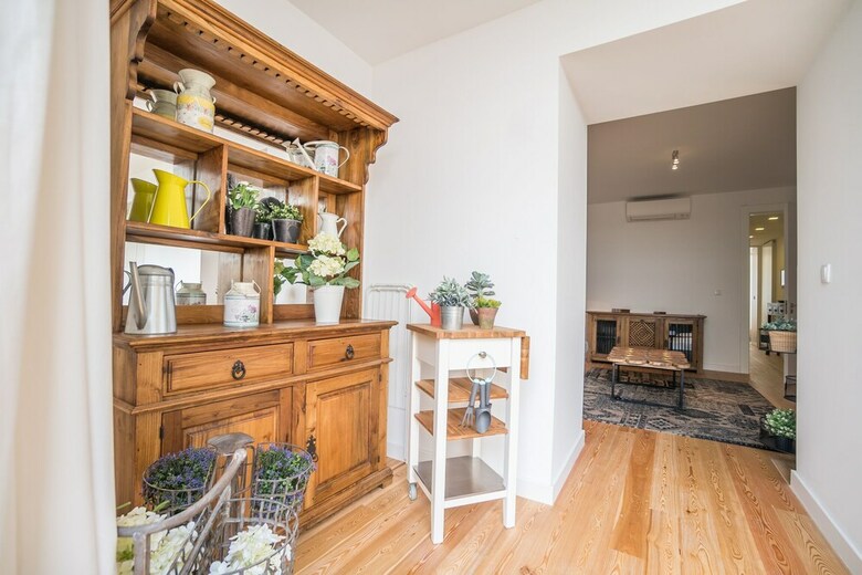 Gulbenkian 2 Bedroom Apartment With Private Garden