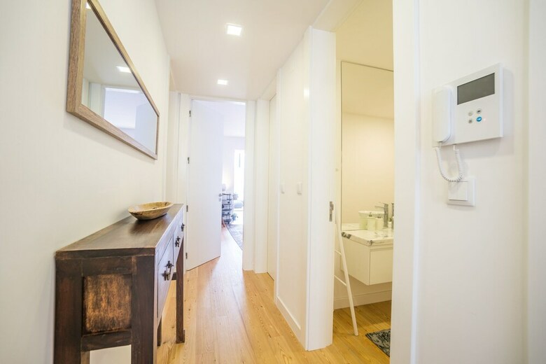 Gulbenkian 2 Bedroom Apartment With Private Garden