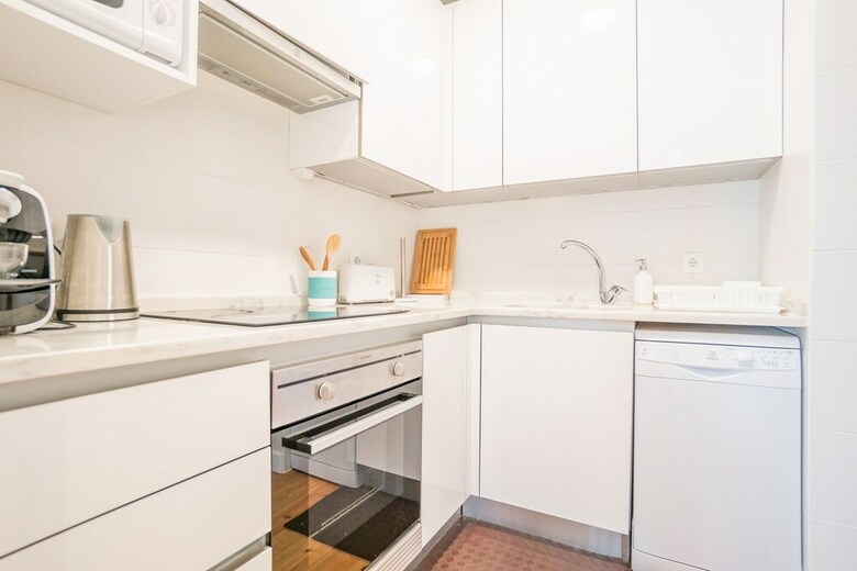 Principe Real Charming And Modern Apartment