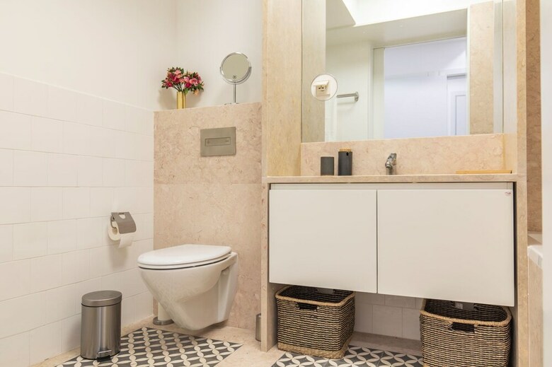 Trendy & Classic 2 Bedroom Apartment