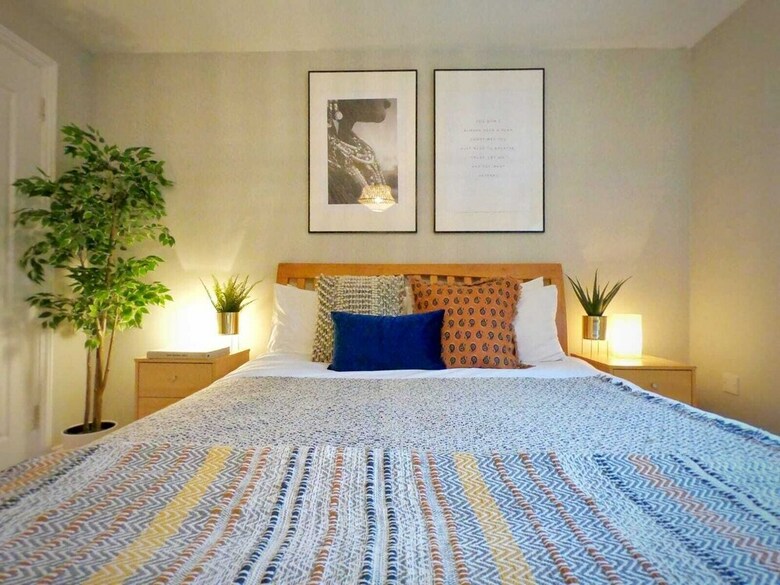 Central Spacious & Stylish Apartment