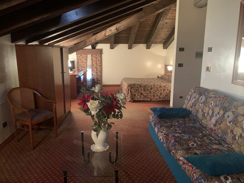 Posada Hotel Villa Sara