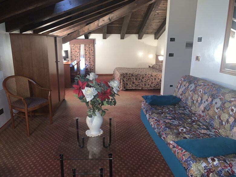 Posada Hotel Villa Sara