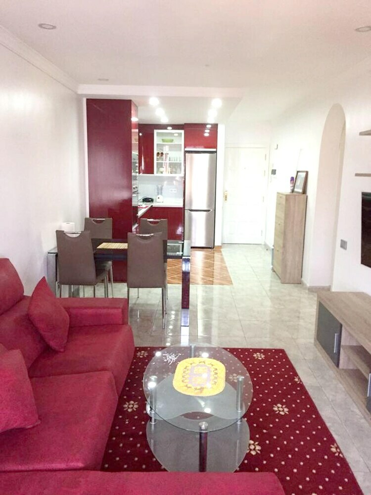 House With 2 Bedrooms In Corralejo, With Wifi
