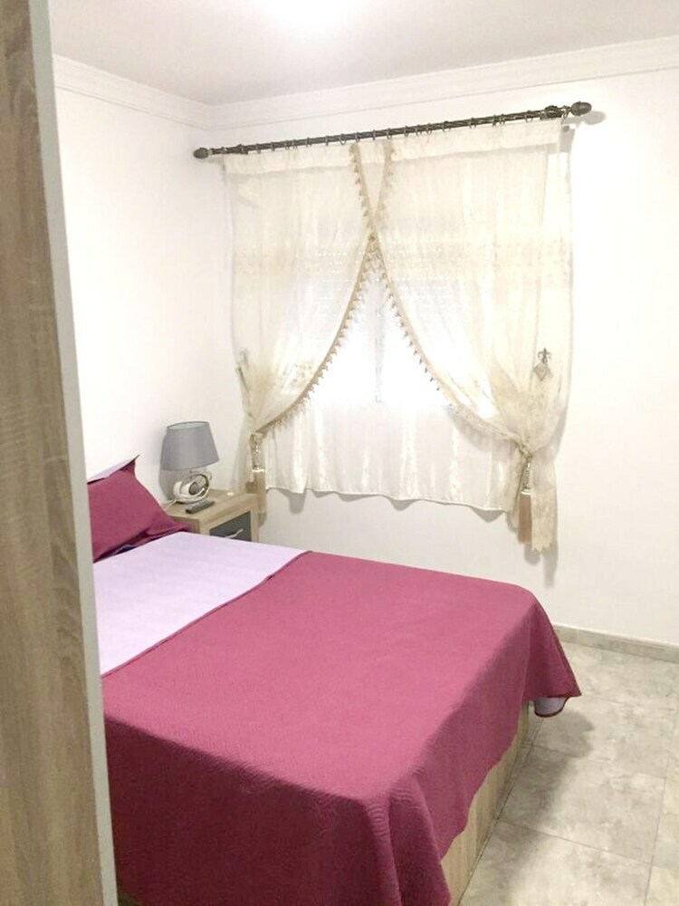 House With 2 Bedrooms In Corralejo, With Wifi