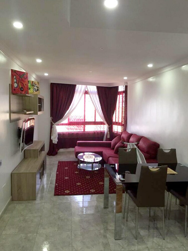 House With 2 Bedrooms In Corralejo, With Wifi