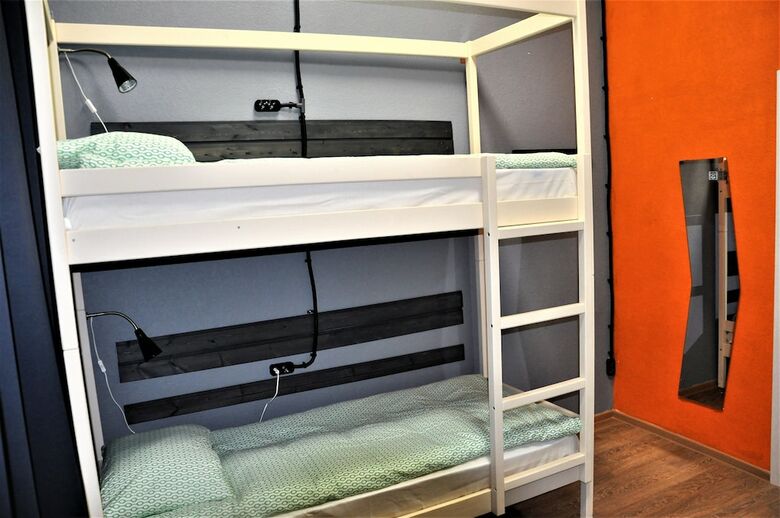 Hostal Good Night Rooms & Hostel