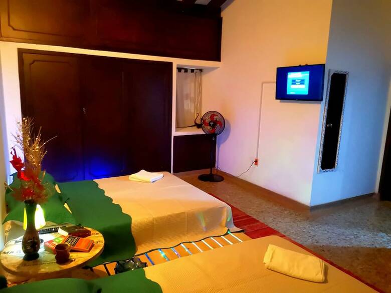 Hostal Green Door Boutique - Hostel