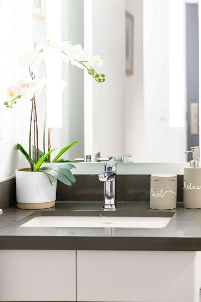 Sarkar Suites - Cumberland Street