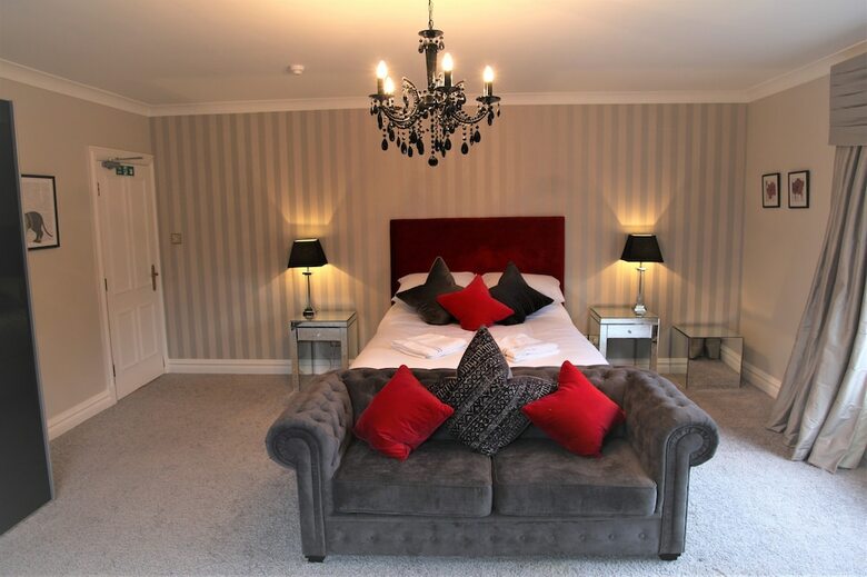 Ream Hills Farmhouse