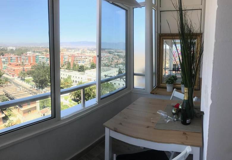 Apartamento Studio In Torremolinos, With Wonderful Sea View, Pool Access, Balcony