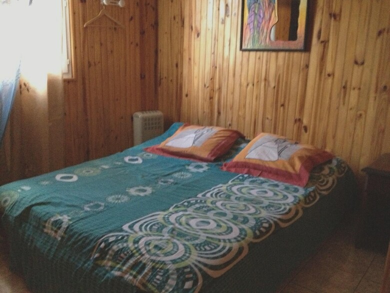 House With 5 Bedrooms In Saint-beno�t, With Enclosed Garden