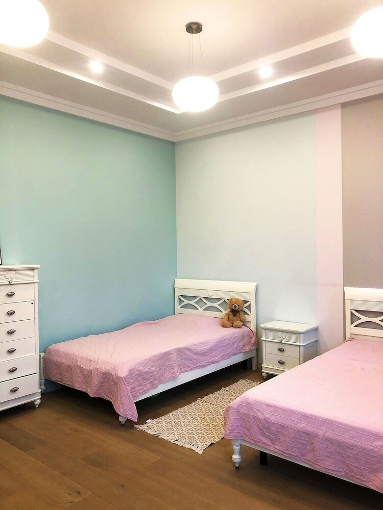 3 Bedroom Apartment Leon Muk4b