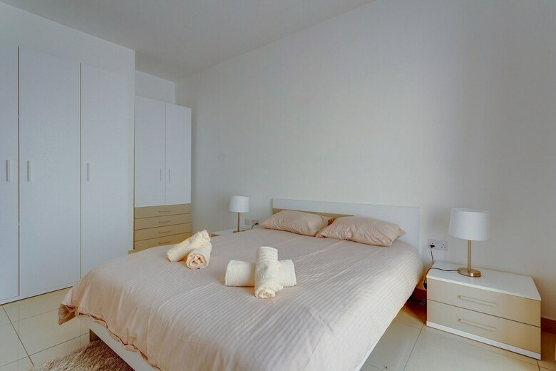 Apartamentos Superlative Penthouse With Spacious Terrace