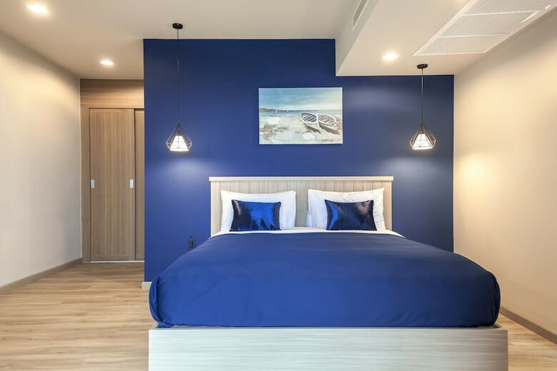 Aparthotel Veloche Group
