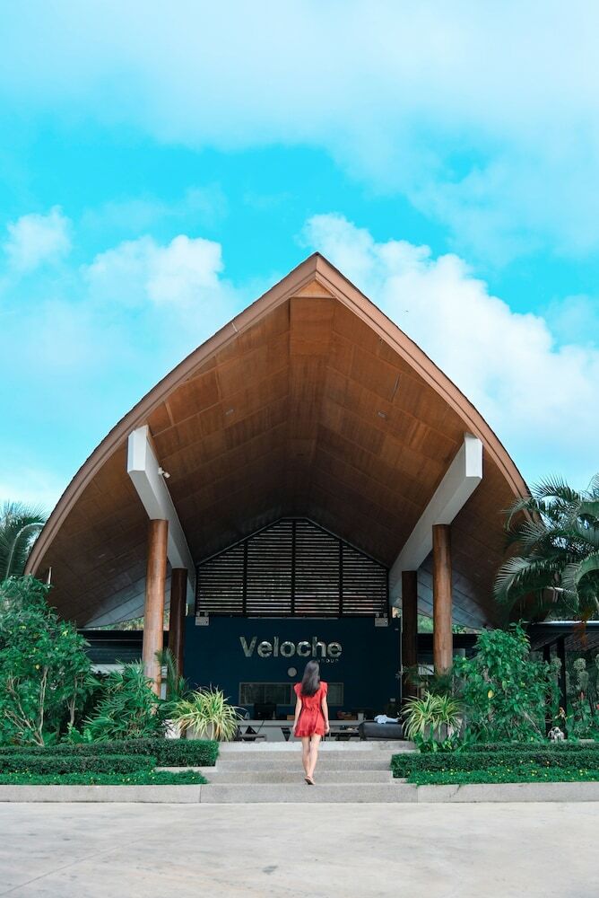 Aparthotel Veloche Group