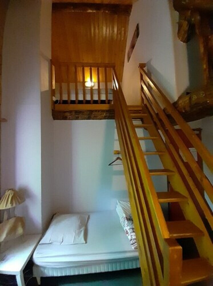 Posada Auberge-refuge de Roybon