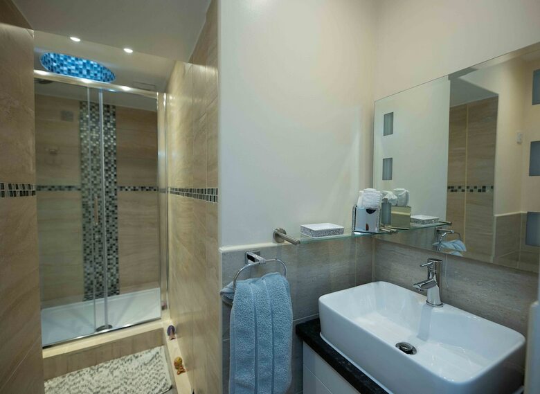 Hostal Central Quiet And Cosy St Helier Flat