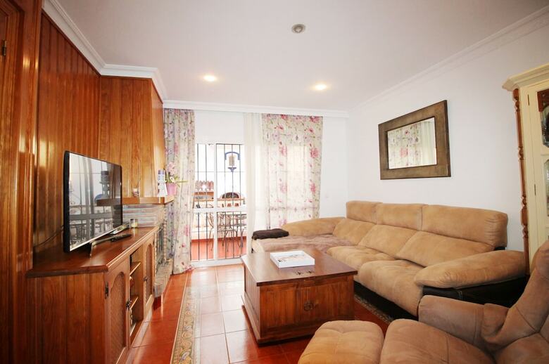 1057 Villa Maite