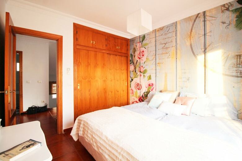 1057 Villa Maite