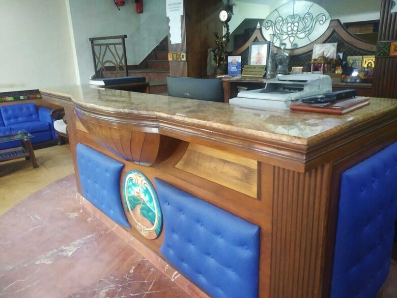 Adb Rooms Hotel Ivory Palace