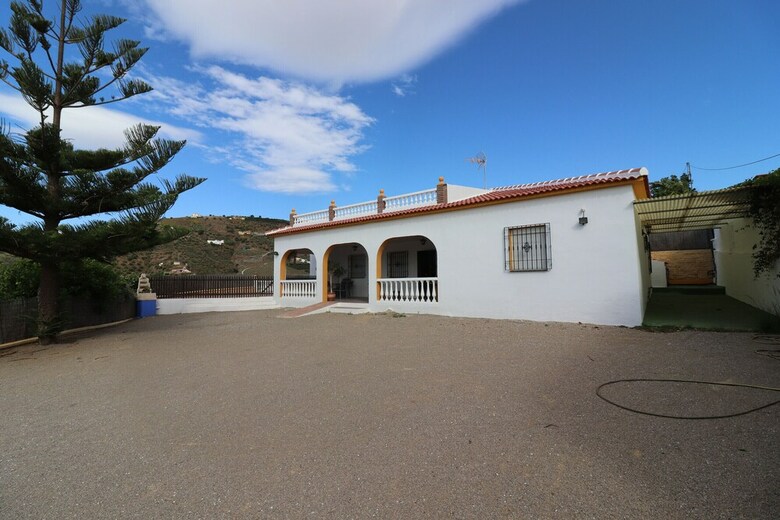 1130 Villa Sevillano