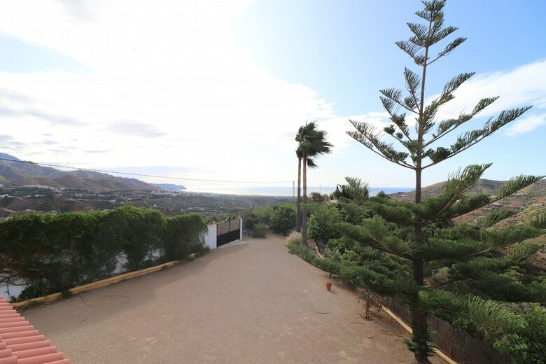 1130 Villa Sevillano