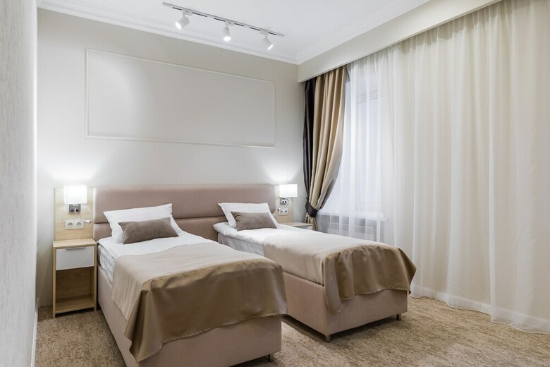 Nevsky Mayak Hotel