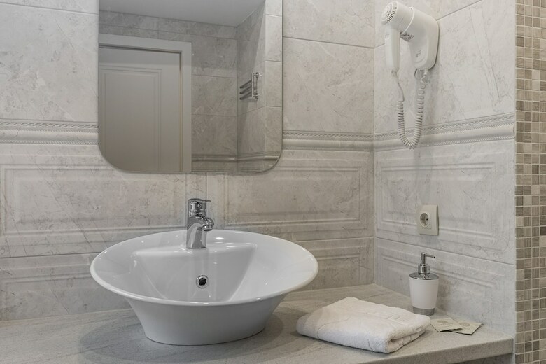 Nevsky Mayak Hotel