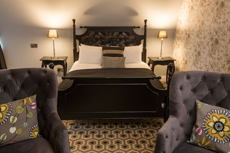Anner Hotel