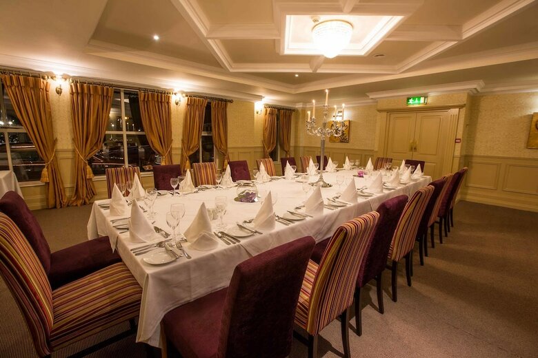 Anner Hotel