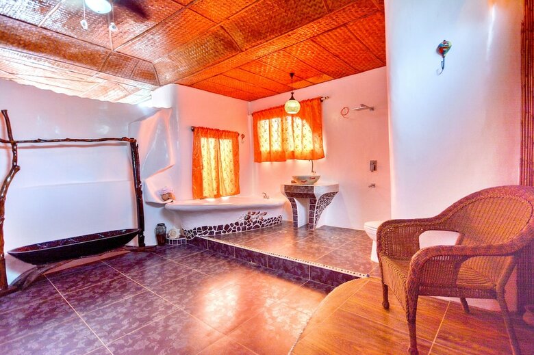 Hotel Jade's Casa de Arte