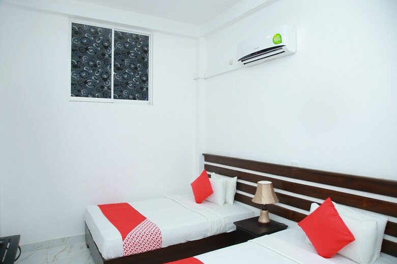 Hotel Oyo 468 White House Holiday Resort