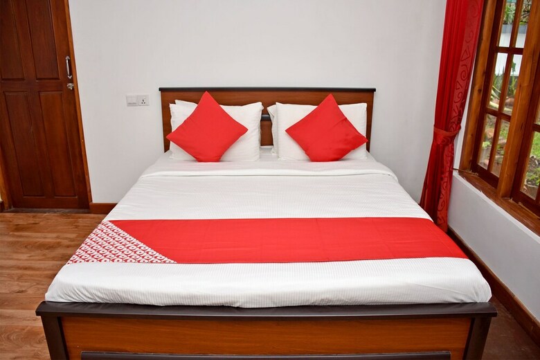Hotel Oyo 476 Bloomfield Villa