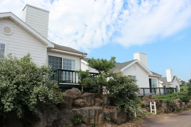 Jeju Skyline Leisure Pension