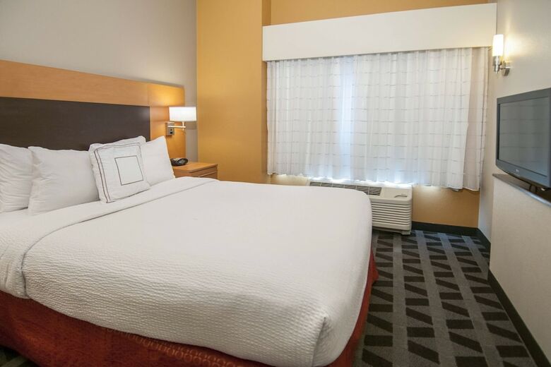 Hotel Towneplace Suites By Marriott Baton Rouge Gonzales