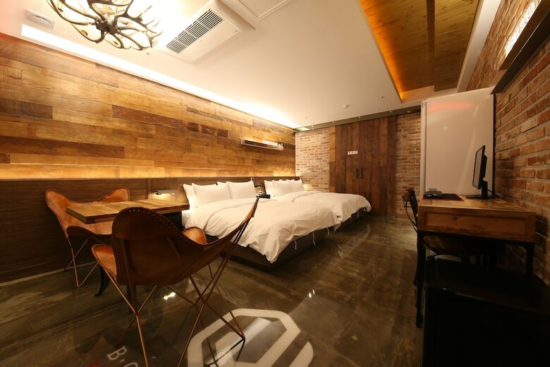 Daegu J Hotel