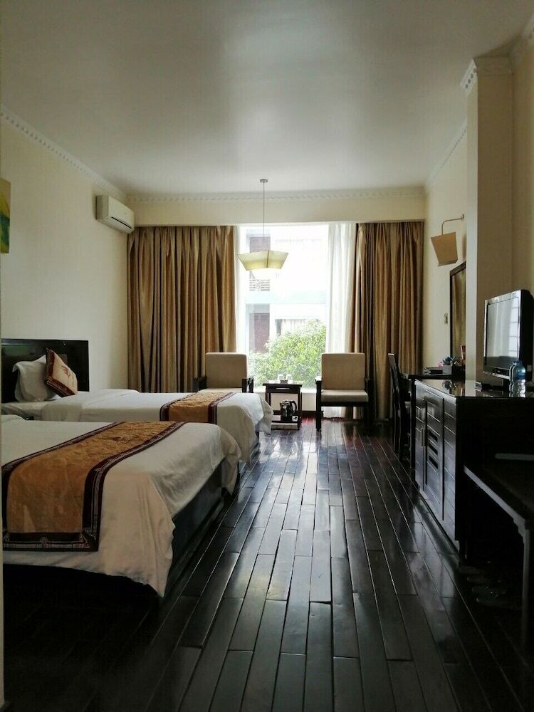 White Palace Thai Binh Hotel 1
