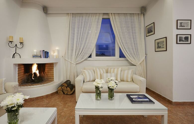 Milos Villas Hotel