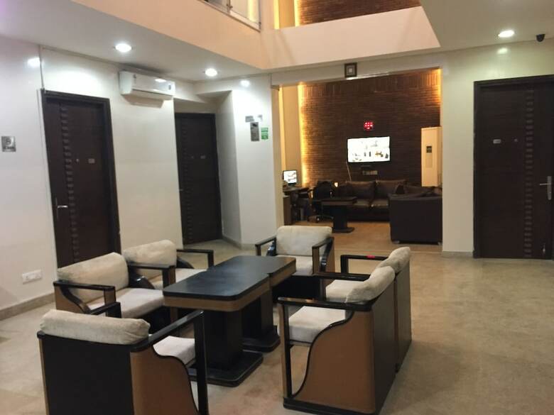 Hotel Bawa Residency