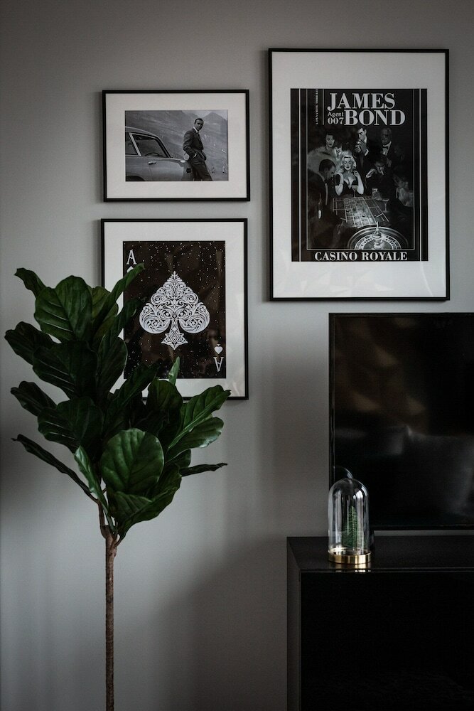Apartamentos Brand New James Bond City Center