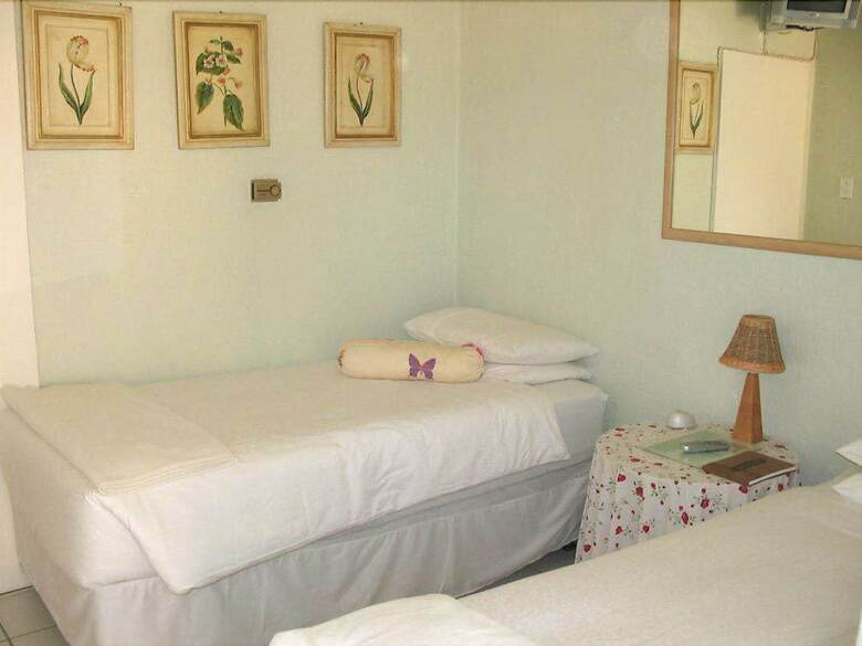 Bed & Breakfast Strathavon Guest House