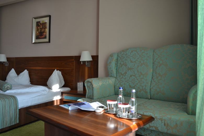 Hotel Phoenicia Express