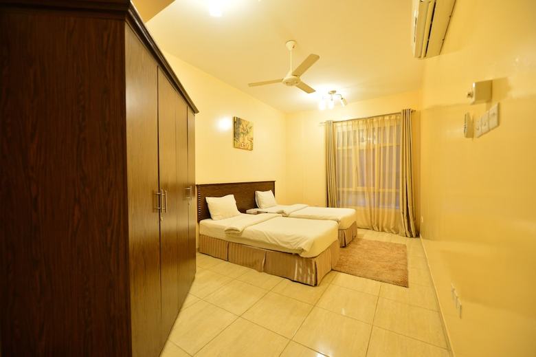 Husin Al Khaleej Hotel Apartment